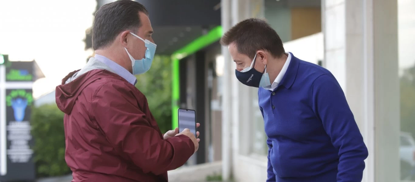 Ο Α.Γεωργιάδης ψώνισε με click away και το Twitter τον... σχολίασε (φώτο)